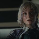 Elle Fanning y un depredador marginado se unen en «Predator: Badlands», una nueva entrega que reinventa la saga con una alianza impensada