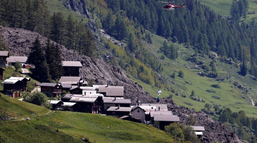 Desastre en los Alpes Suizos. Sepulta aldea en Valais